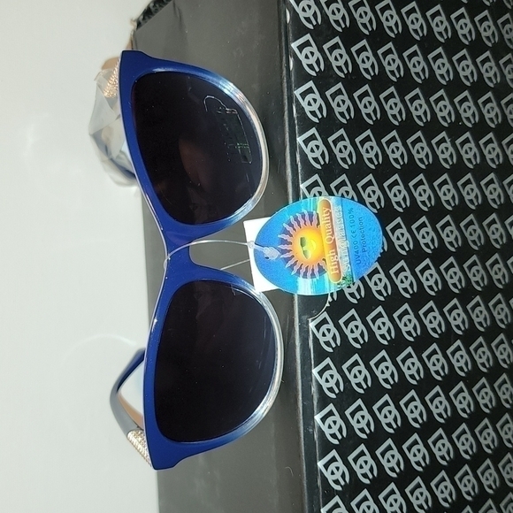 Designer sunglasses - Picture 2 of 10